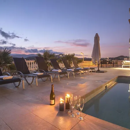 Guzman - Grandiosa Willa