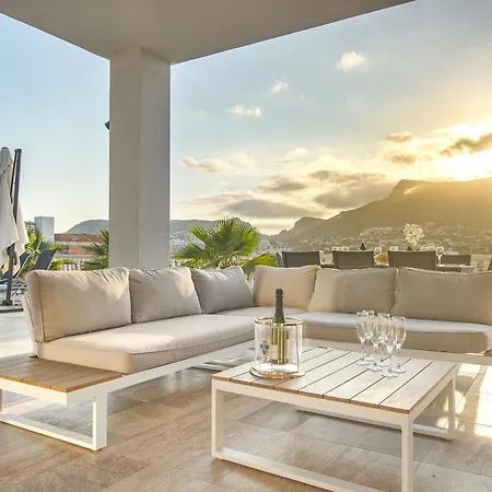 Guzman - Grandiosa Willa *