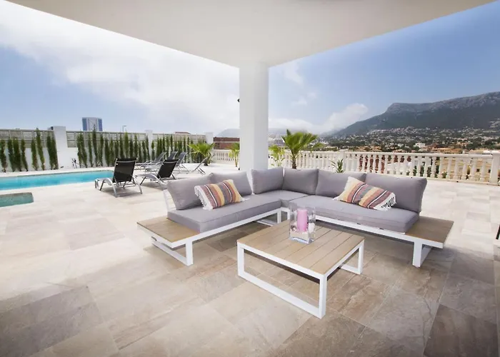 Guzman - Grandiosa Willa *