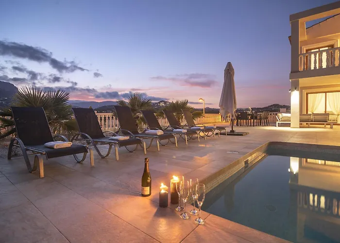 Guzman - Grandiosa Willa